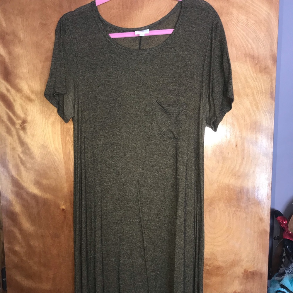 Medium Carly olive green